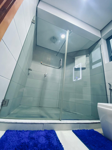 Bathroom 5, GRACE LODGE LEKKI Phase 1, Eti-Osa