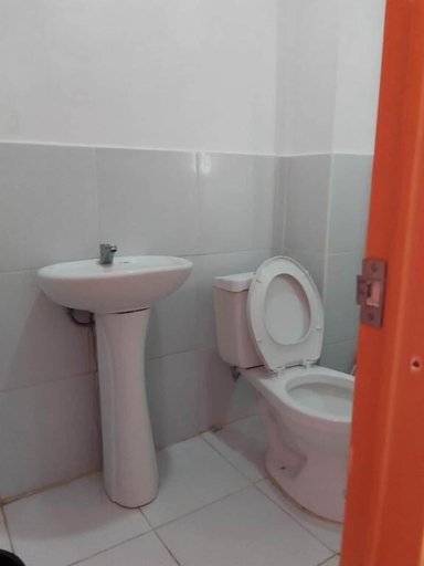 Bathroom 2, WJV INN NAGA, Naga City