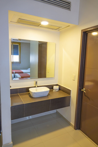 Bathroom 4, Motel & Hotel Nivel 10, Manzanillo