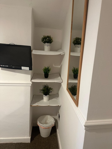 Room amenity, Ferryboat Inn, Oxfordshire