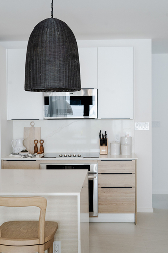 Private kitchen 2, Carlton Cove