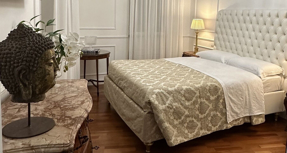 Room 5, Alloggio Turistico King Plaza, Roma