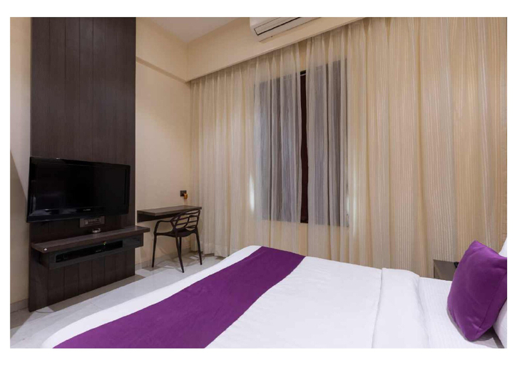 Room 5, Oyster Suite By Glitz Hotels, Mumbai Suburban