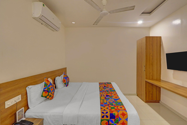 Room 5, Fabhotel Blue Moon, Warangal