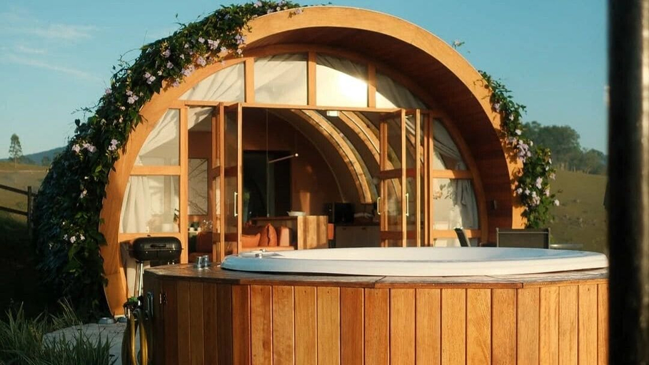 Private spa tub 4, Refúgio Vista da Montanha, Imaruí
