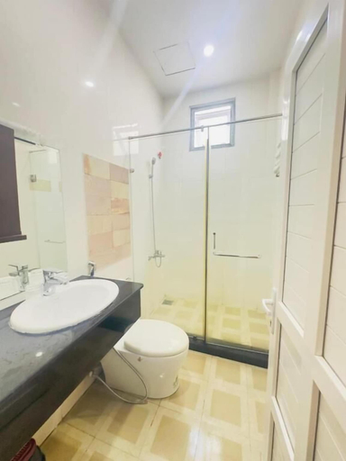 Bathroom 2, Anh Vu Phu Quoc Hotel, Phú Quốc