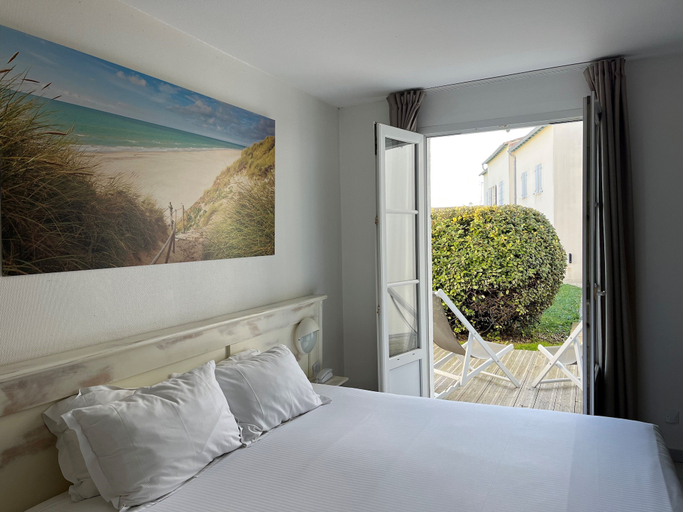 Room 2, THALACAP Ile de Ré, Charente-Maritime