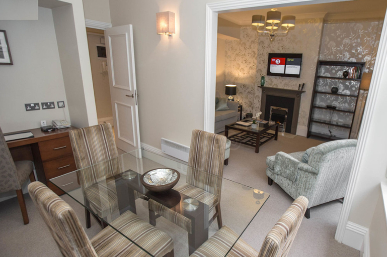 Others 4, Beaufort House - Knightsbridge, London