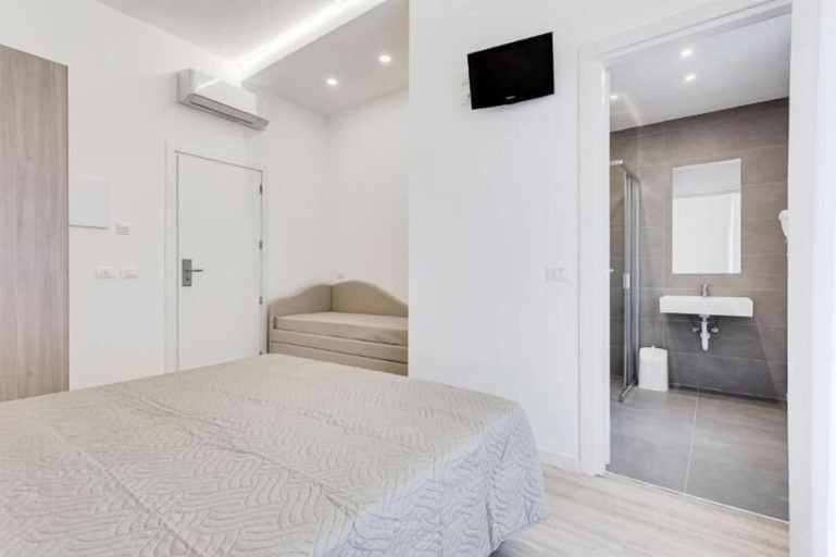 Bedroom 4, Anversa, Rimini