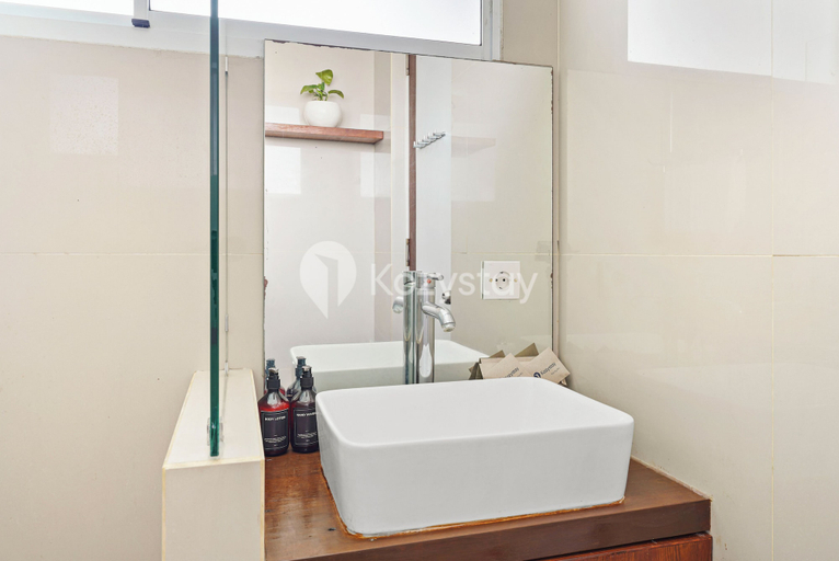 Bathroom 3, Ombak Villa by Kozystay - Canggu, Badung
