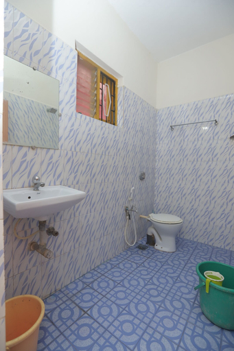 Bathroom 3, Pritams Cottages, South Goa