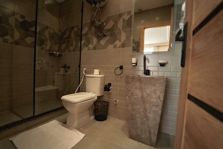 Bathroom 4, The Palace Pyramids Boutique Hotel, Al-Ahram
