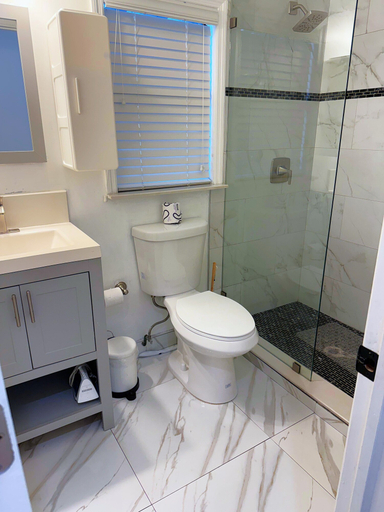 Bathroom 4, Wynwood Bungalows By Renzzi, Miami-Dade