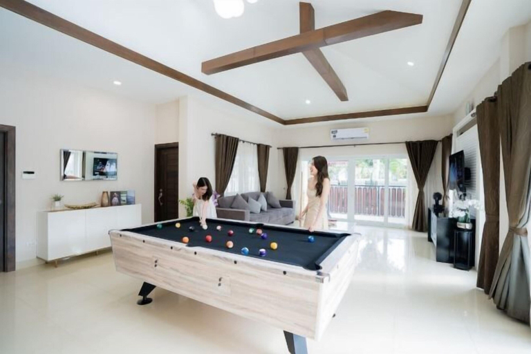 Game room, Destiny Pool Villa, Pattaya