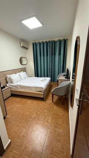 Room 5, Weekend Hotel, Beirut