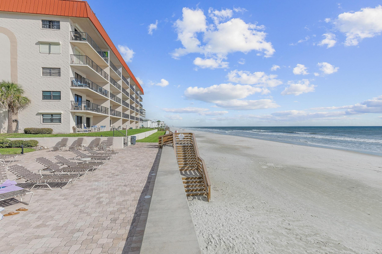 Exterior & Views 2, Hacienda del Sol II 413, Volusia