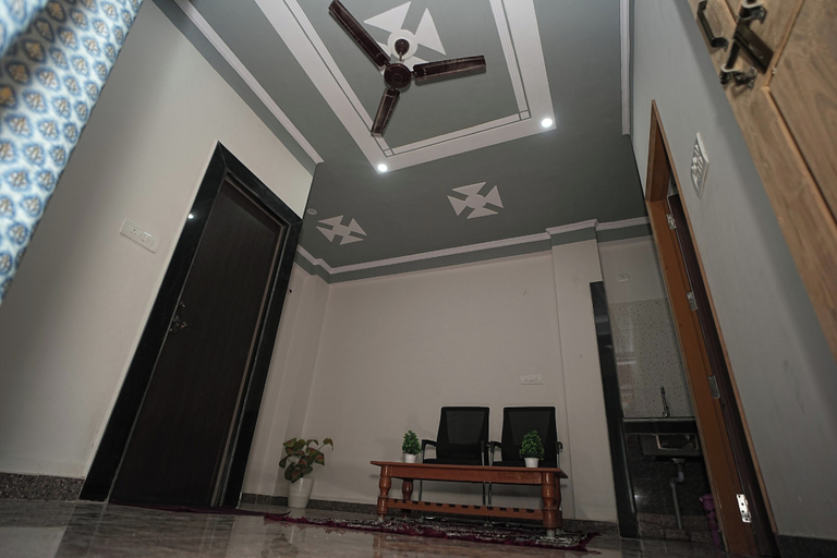 Room 4, Nidhipataye Homestay, Varanasi
