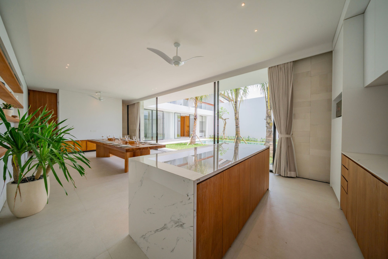 Private kitchen, Villa Shanaya Pererenan, Badung