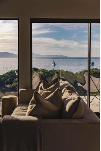 Living area, Cooinda on the Beach, Glamorgan-Spring Bay