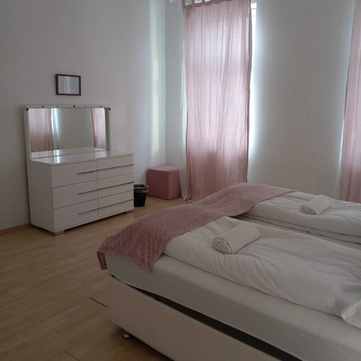 Room 4, Modern 2BR Apt Long Stay Near Station, Wien