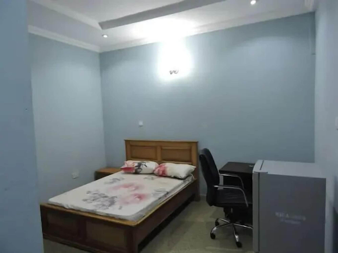 Room 5, Wig and Gown Apartment, Bwari