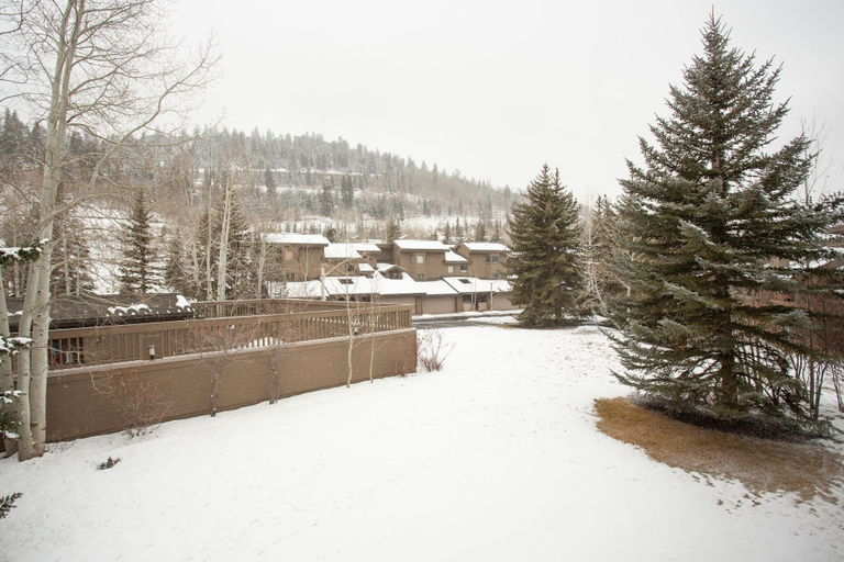 Property grounds 2, Lakeside at Deer Valley Resort - Two Bedroom Condo #1679 2 Condo, Summit