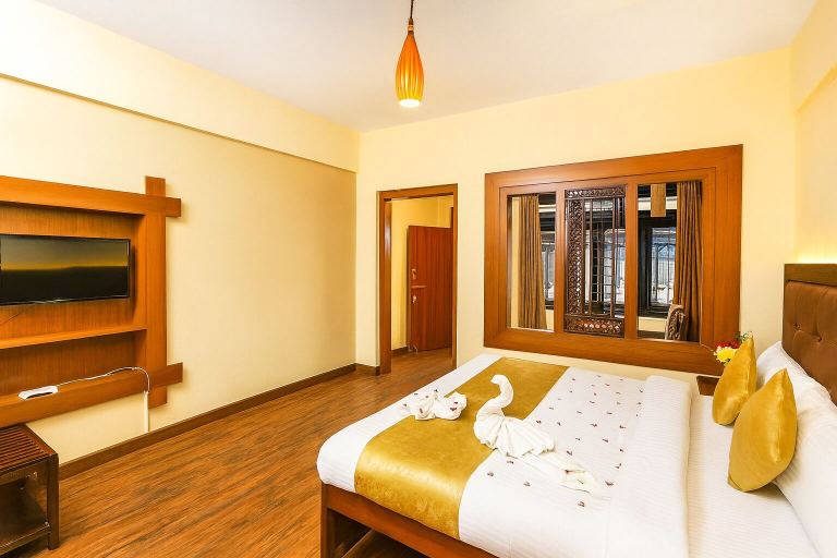 Bedroom 4, Hotel Vivek, The Nilgiris