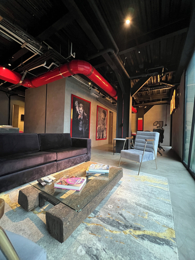 Living area 3, Hotel Lleras Park III, Medellín