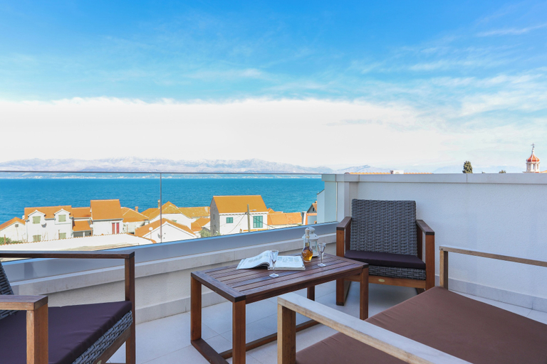 Terrace/patio 2, Apartment M&J, Sutivan
