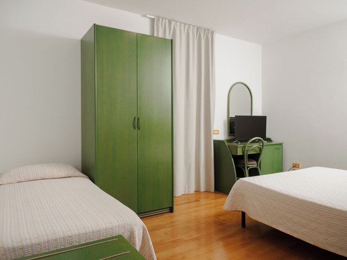 Bedroom 4, Hotel Altamira, Chieti