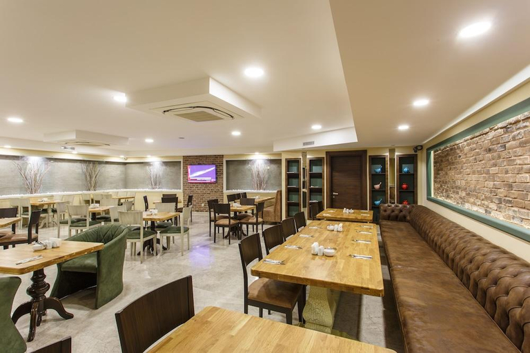 Food & Drinks 5, Hotel Antroyal, Antalya