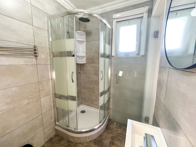 Bathroom 3, Casa Alagoinha by Umbral, Odemira