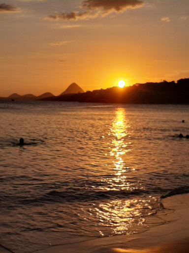 Beach 4, Flat Pé na Areia Iriri, Anchieta