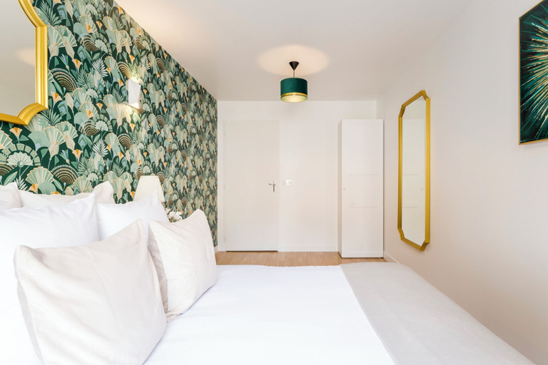 Room 5, Merveil Family Suite - Roosevelt, Paris