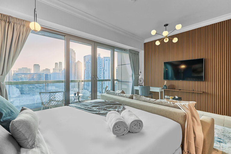 Room 2, bnbme | 8 Boulevard Walk | Studio, Dubai