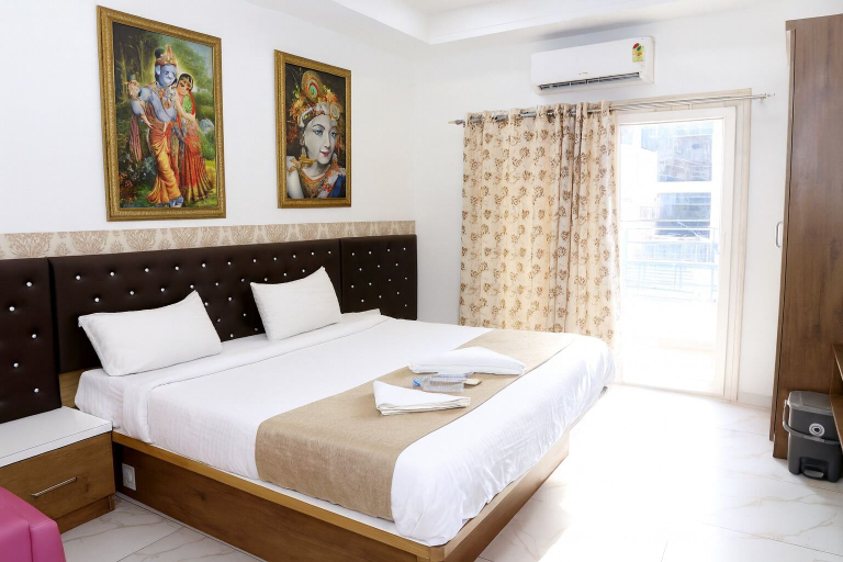 Bedroom 3, Twarita Executive Lodge, Osmanabad