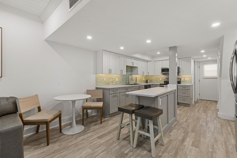 Private kitchen 5, Ocean Club North B213, Volusia