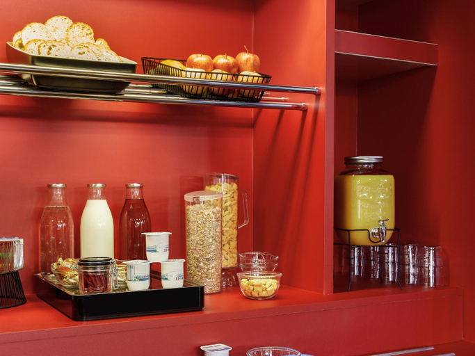 Food & Drinks 5, hotelF1 Saint Malo, Ille-et-Vilaine