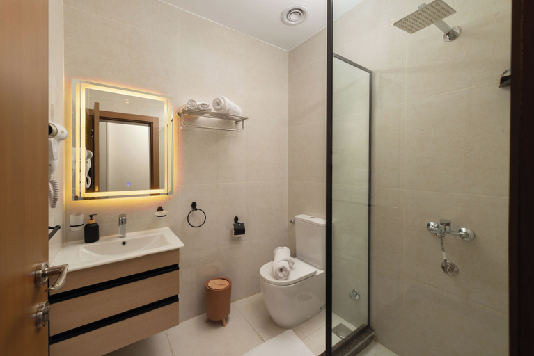 Bathroom 3, Giza Capital Hotel, Al-Ahram