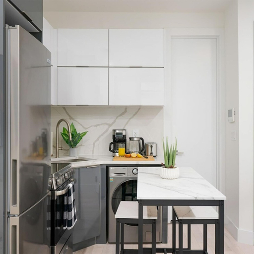 Room 3, 317-2a Sleek Modern 1Br UES W D, New York