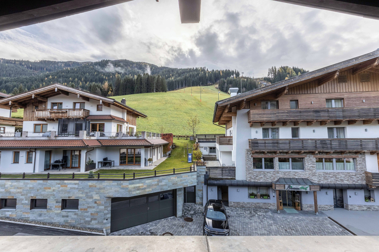 Balcony view 5, Appartements Wittenius by we rent, Zell am See