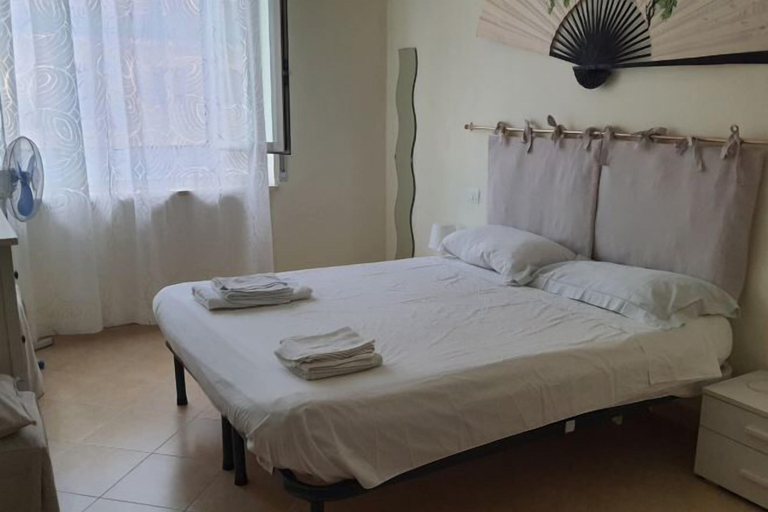 Room 2, Amalfi coast apartment, Salerno