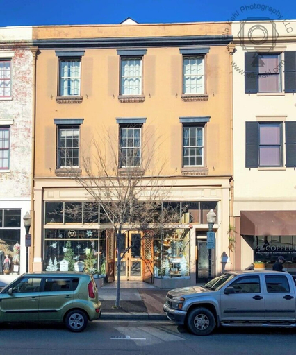 Primary image