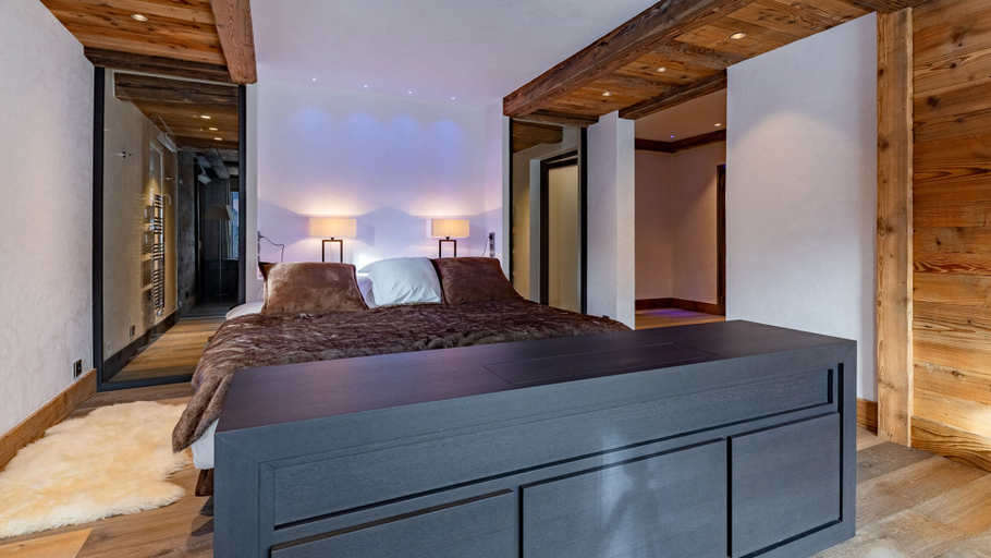 Room 4, MGM Hôtels & Résidences - Chalet Apsara, Savoie