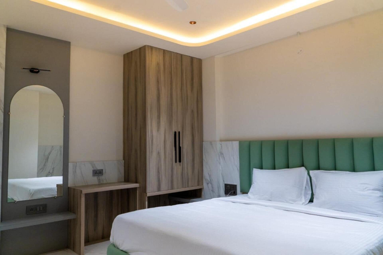 Room 4, The White Castle Hotel, Mysore