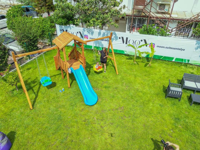 Children's play area - outdoor 4, Moon Suites, Antalya