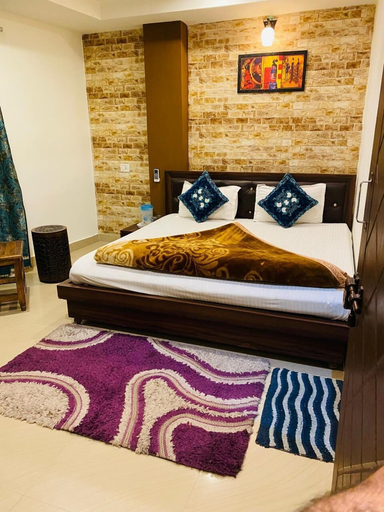 Room 2, Hotel New Pratap, Hardwar