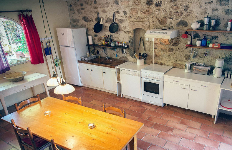 Private kitchen 3, Le Mas Bleu, Ardèche