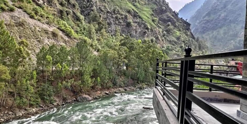 Others 3, Tirthan Grand Riverside, Kullu
