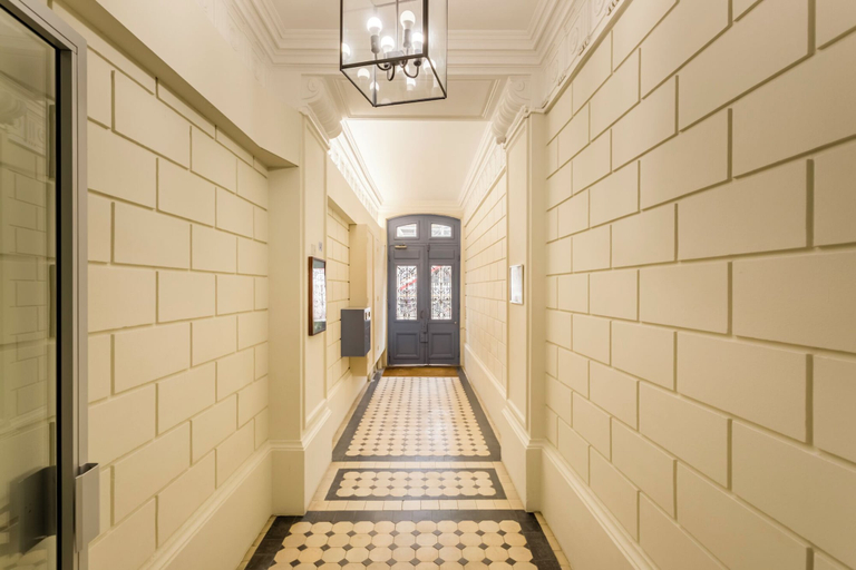 Exterior, Merveil Luxury Suite - Martin VII, Paris
